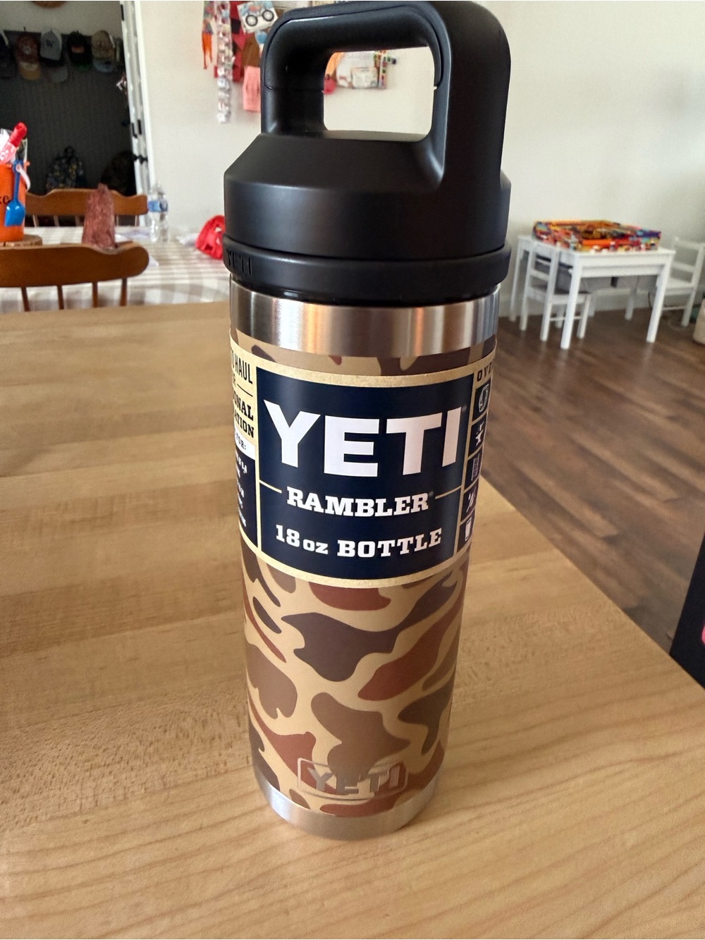 Yeti Rambler 18oz Bottle - Camo Brown & Tan with Black Lid